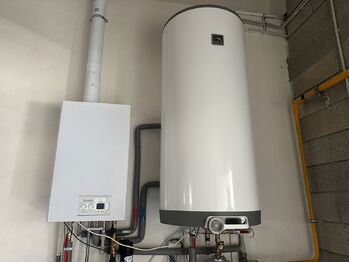 Pronájem výrobních prostor 451 m², Slavkov u Brna