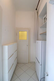 Předsíň - Pronájem bytu 1+kk v osobním vlastnictví 26 m², Praha 7 - Holešovice