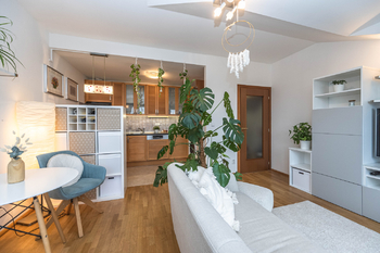 Prodej bytu 2+kk v osobním vlastnictví 56 m², Praha 9 - Libeň