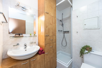 Prodej bytu 2+kk v osobním vlastnictví 56 m², Praha 9 - Libeň