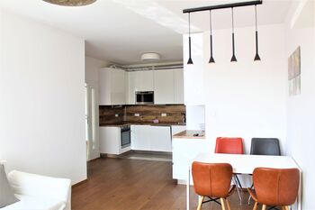 Pronájem bytu 4+kk v družstevním vlastnictví 90 m², Praha 5 - Hlubočepy