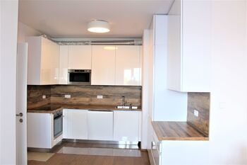 Pronájem bytu 4+kk v družstevním vlastnictví 90 m², Praha 5 - Hlubočepy