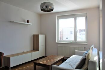 Pronájem bytu 4+kk v družstevním vlastnictví 90 m², Praha 5 - Hlubočepy