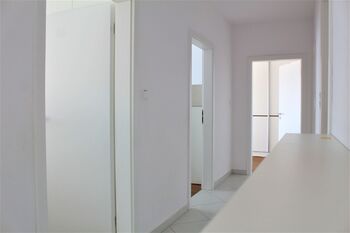 Pronájem bytu 4+kk v družstevním vlastnictví 90 m², Praha 5 - Hlubočepy