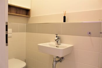 Pronájem bytu 4+kk v družstevním vlastnictví 90 m², Praha 5 - Hlubočepy