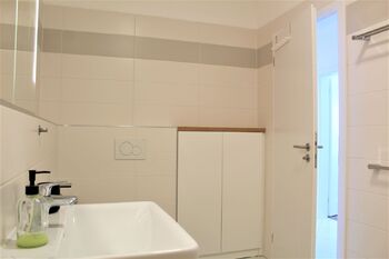 Pronájem bytu 4+kk v družstevním vlastnictví 90 m², Praha 5 - Hlubočepy