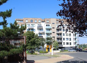 Pronájem bytu 4+kk v družstevním vlastnictví 90 m², Praha 5 - Hlubočepy