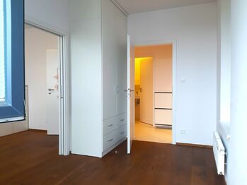 Pronájem bytu 4+kk v družstevním vlastnictví 90 m², Praha 5 - Hlubočepy
