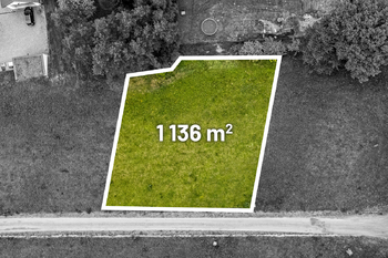 Prodej pozemku 1136 m², Týnec nad Sázavou