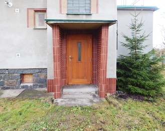 Zadní vchod - Prodej bytu 5+1 v osobním vlastnictví 200 m², Rakovník