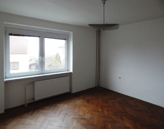 Pokoj - Prodej bytu 5+1 v osobním vlastnictví 200 m², Rakovník