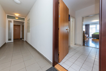 Pronájem bytu 1+kk v osobním vlastnictví 41 m², Praha 6 - Suchdol