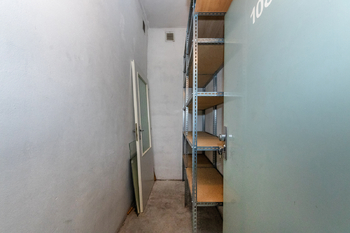 komora /sklep - Pronájem bytu 1+kk v osobním vlastnictví 41 m², Praha 6 - Suchdol