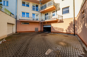 Pronájem bytu 1+kk v osobním vlastnictví 41 m², Praha 6 - Suchdol