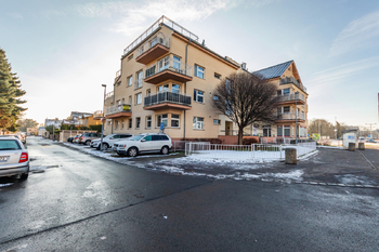 Pronájem bytu 1+kk v osobním vlastnictví 41 m², Praha 6 - Suchdol