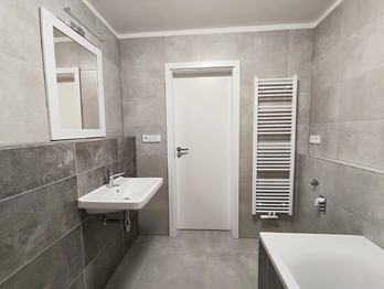 Pronájem bytu 1+kk v osobním vlastnictví 37 m², České Budějovice