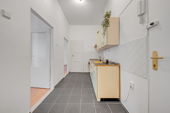 Prodej bytu 2+1 v osobním vlastnictví 53 m², Praha 5 - Košíře