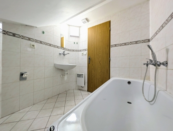 koupelna ... - Pronájem bytu 2+kk v osobním vlastnictví 50 m², Havlíčkův Brod