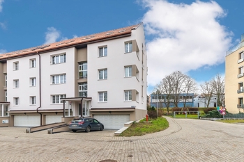 Prodej bytu 2+kk v osobním vlastnictví 68 m², Praha 8 - Střížkov