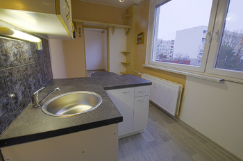 Pronájem bytu 3+1, Na Valtické 40, Břeclav - Pronájem bytu 3+1 v osobním vlastnictví 78 m², Břeclav