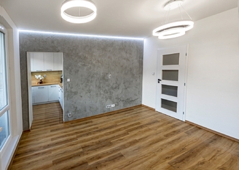 +420 604 191 744 I denisa.myslivcova@re-max.cz - Prodej bytu 3+1 v osobním vlastnictví 67 m², Ostrava