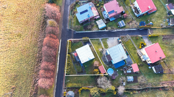 Prodej domu 350 m², Halže