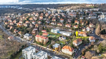 Prodej domu 210 m², Praha 5 - Smíchov