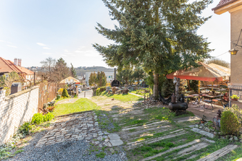 Prodej domu 210 m², Praha 5 - Smíchov