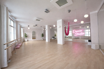 vizualizace možnosti využití - Prodej obchodních prostor 219 m², Hluboká nad Vltavou