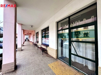 Prodej obchodních prostor 219 m², Hluboká nad Vltavou