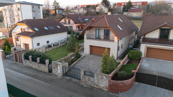 Dům - Prodej domu 328 m², Praha 9 - Horní Počernice