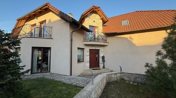 Dům - Prodej domu 328 m², Praha 9 - Horní Počernice