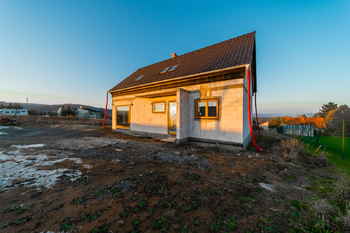 Prodej domu 156 m², Hvozdec