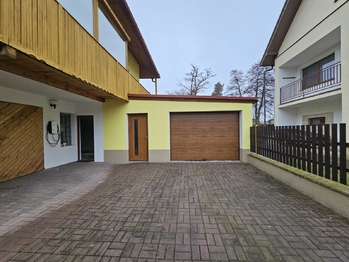 Pronájem domu 106 m², Liběšice