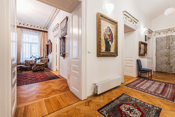 Pronájem bytu 4+1 v osobním vlastnictví 180 m², Praha 2 - Nové Město