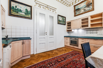 Pronájem bytu 4+1 v osobním vlastnictví 180 m², Praha 2 - Nové Město