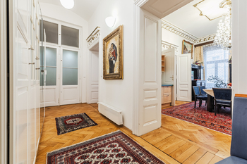 Pronájem bytu 4+1 v osobním vlastnictví 180 m², Praha 2 - Nové Město