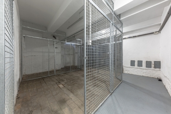 sklep - Prodej bytu 3+1 v osobním vlastnictví 107 m², Praha 4 - Nusle