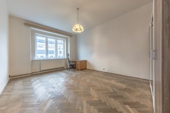 pokoj - Prodej bytu 3+1 v osobním vlastnictví 107 m², Praha 4 - Nusle