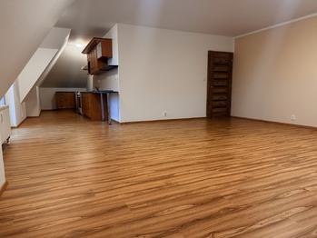 Prodej bytu 2+kk v osobním vlastnictví 76 m², Mariánské Lázně