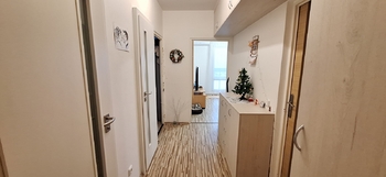 Chodba - Prodej bytu 3+1 v osobním vlastnictví 60 m², Brno