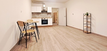 Pokoj - Pronájem bytu 1+kk v osobním vlastnictví 8000 m², Zlín