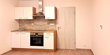 Kuchyňský kout - Pronájem bytu 1+kk v osobním vlastnictví 8000 m², Zlín