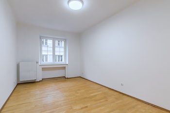 Pronájem bytu 2+kk v osobním vlastnictví 46 m², Praha 6 - Břevnov