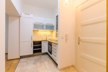 Pronájem bytu 2+kk v osobním vlastnictví 46 m², Praha 6 - Břevnov