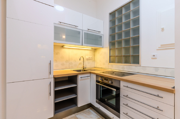 Pronájem bytu 2+kk v osobním vlastnictví 46 m², Praha 6 - Břevnov