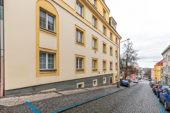 Pronájem bytu 2+kk v osobním vlastnictví 46 m², Praha 6 - Břevnov