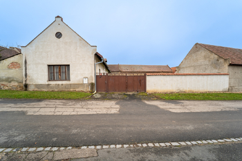 Prodej domu 95 m², Velenka