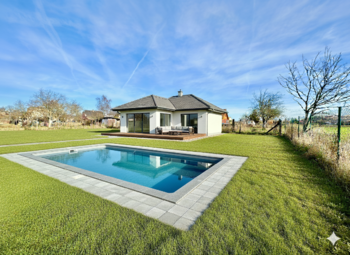 Prodej pozemku 1382 m², Žatec