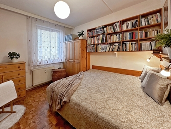 Ložnice - Prodej bytu 4+1 v osobním vlastnictví 88 m², České Budějovice